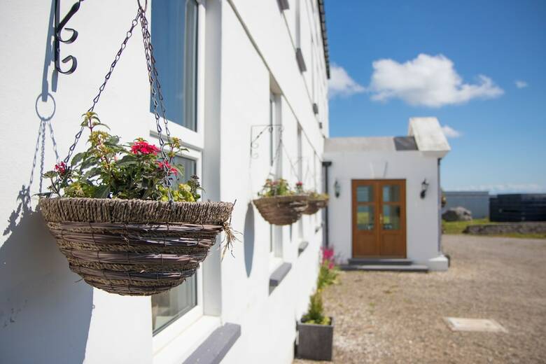 Bed & Breakfast Knock Rushen House