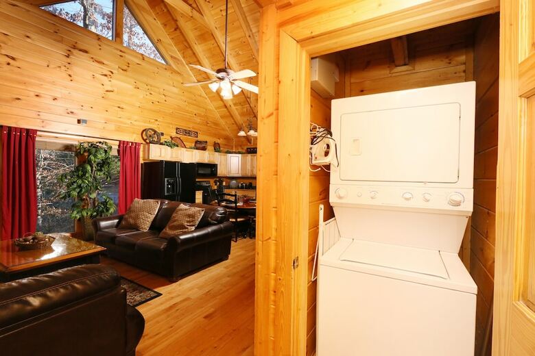 Sweet Surrender - One Bedroom Cabin