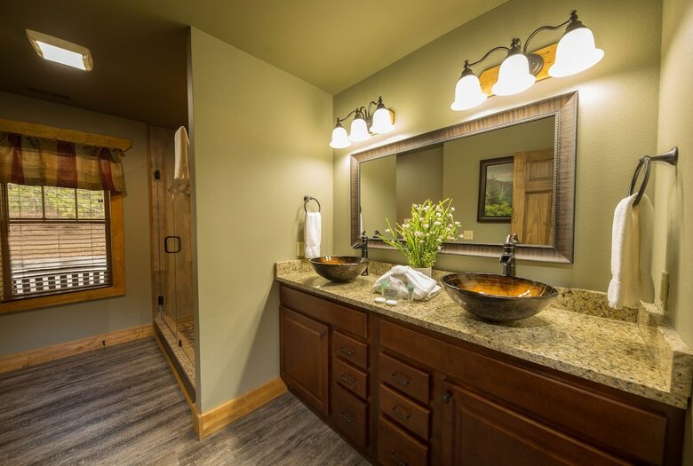 Back Stroke - Four Bedroom Chalet