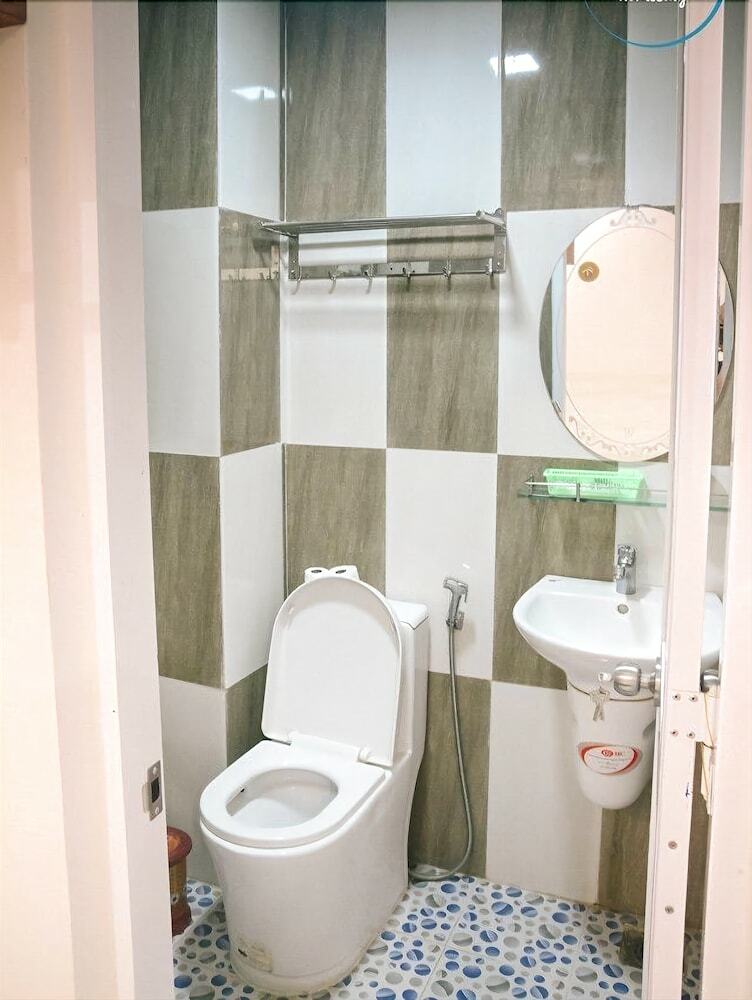 Hotel Cobe Homestay Quy Nh?n