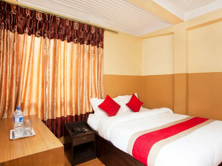 Spot On 383 Hotel Himalayan Ashoka