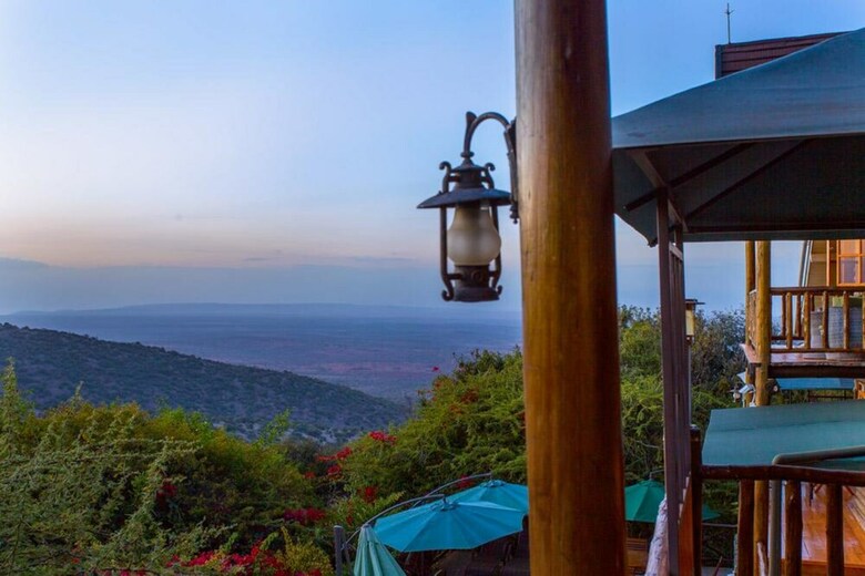 Posada Lerruat Log Resort