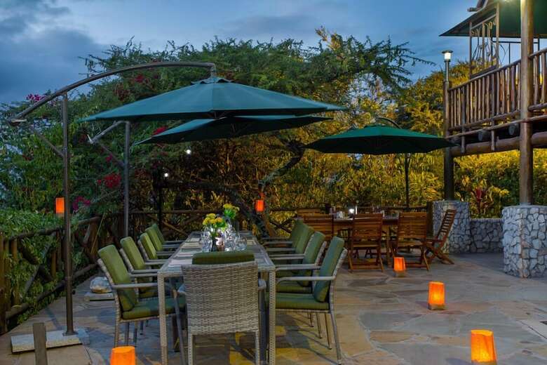 Posada Lerruat Log Resort
