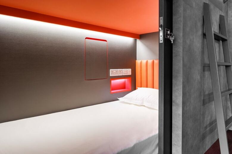 Circular House Capsule Hotel