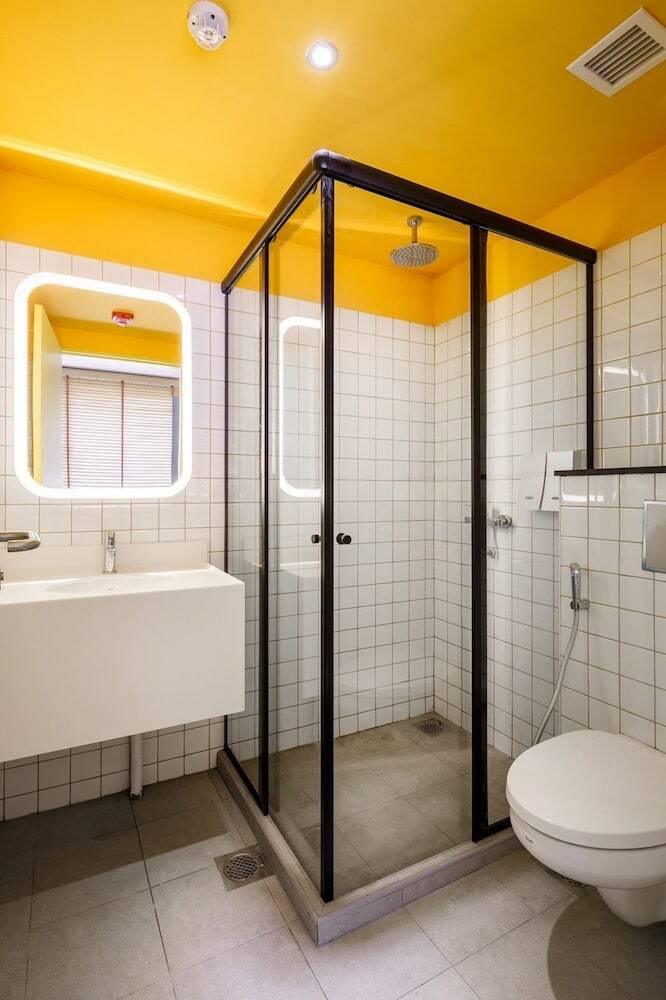 Circular House Capsule Hotel