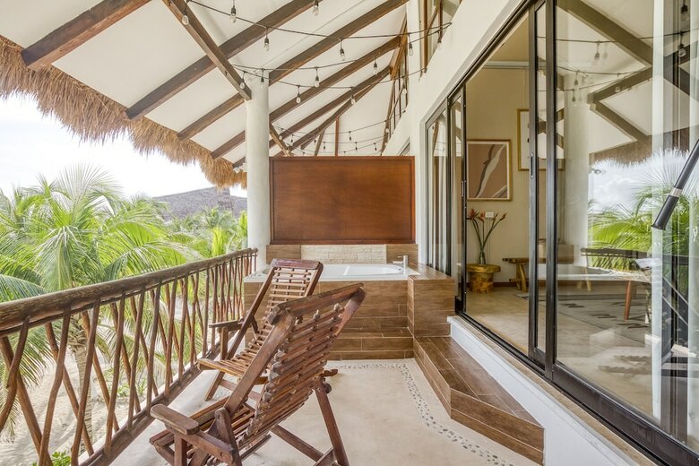Hostal Selina Los Lirios Tulum