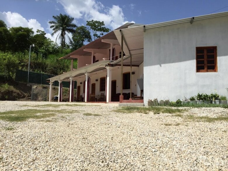 Lauris Hotel