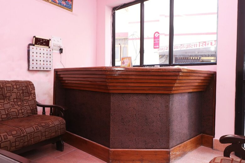 Hotel Oyo 24020 Megha Yatri Niwas