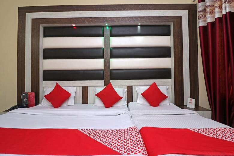 Hotel Oyo 22242 Maa Rudrani Resort