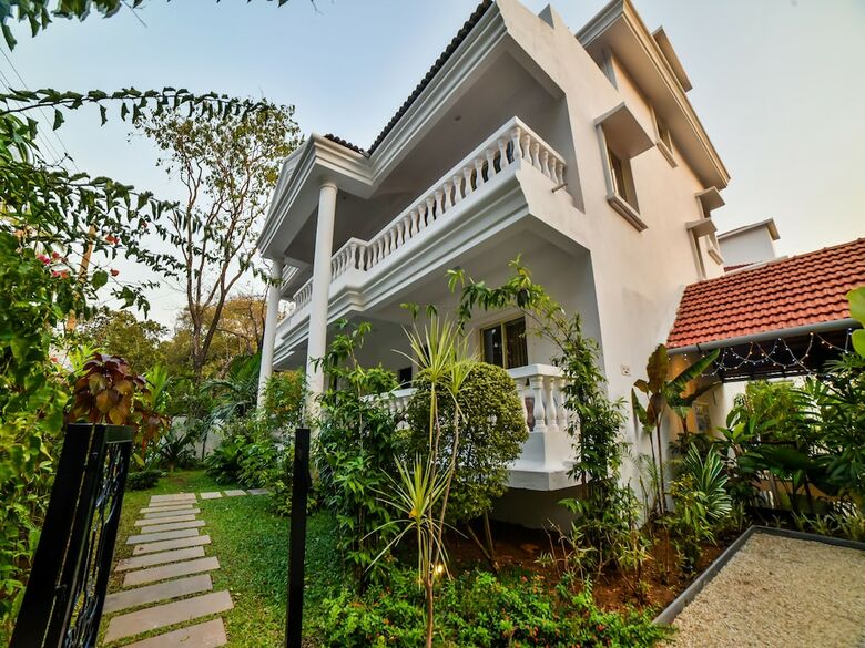 Hotel Capital O 33435 Arbor Casa Ahaana