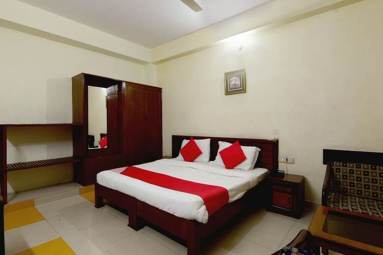 Hotel Oyo 29238 Sagar View