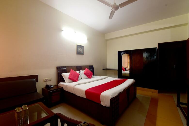 Hotel Oyo 29238 Sagar View