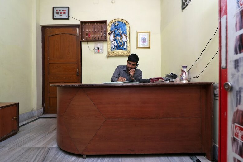 Hotel Oyo 18668 Ananya Guest House