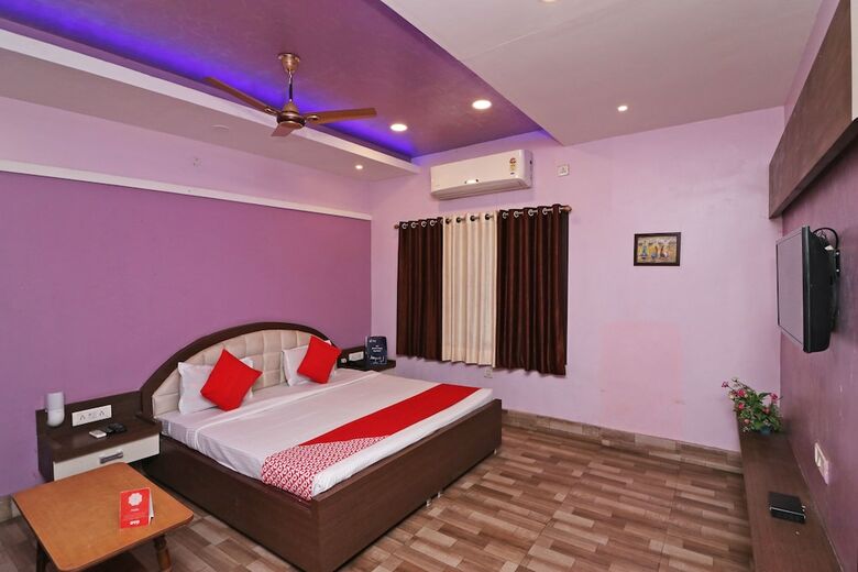 Hotel Oyo 18668 Ananya Guest House