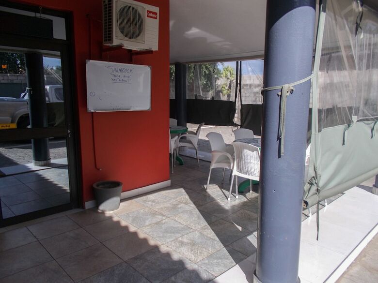 Hotel Shamrock Lodge