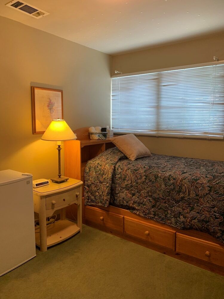 Bed & Breakfast The Quarters At Hardin House Inn