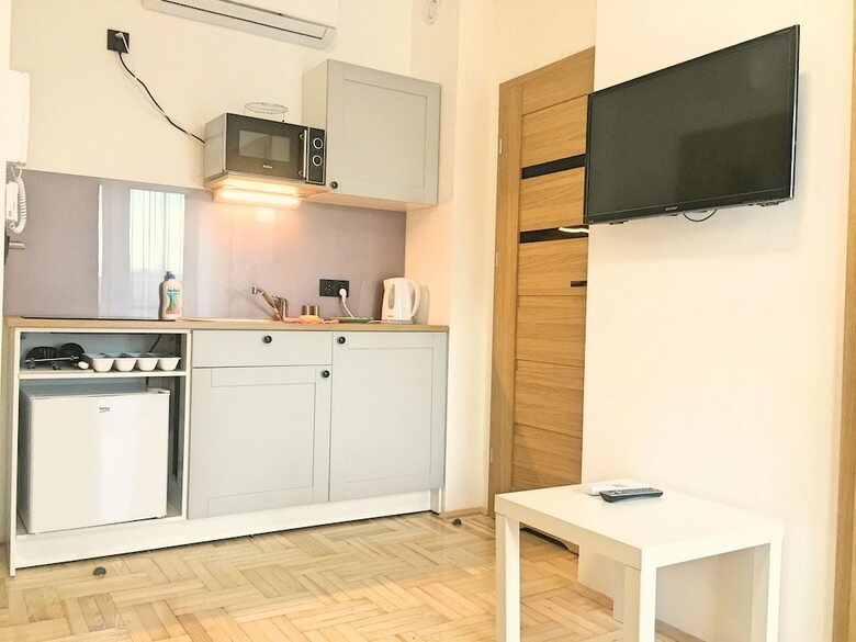 Bob Apartments