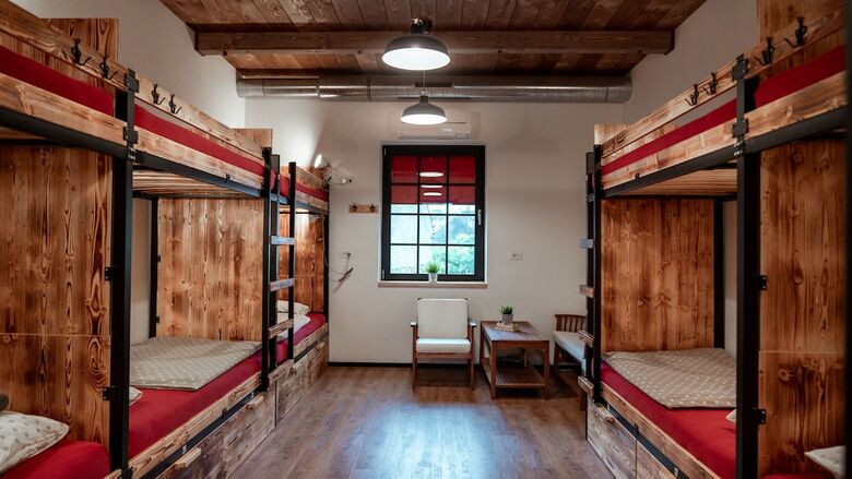 Hostal Turn Hostel