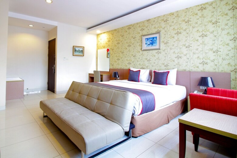 Hotel Collection O 10 Sweet Karina Bandung
