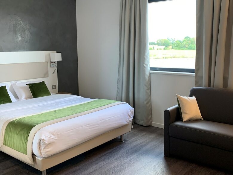 Atolon Park Hotel