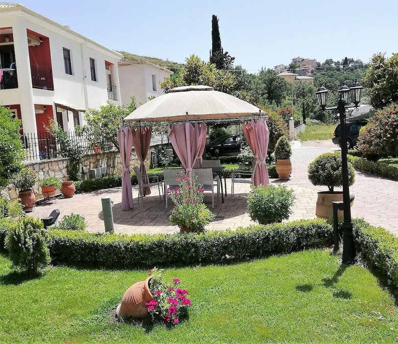Apartamentos Delphin Rooms Sivota