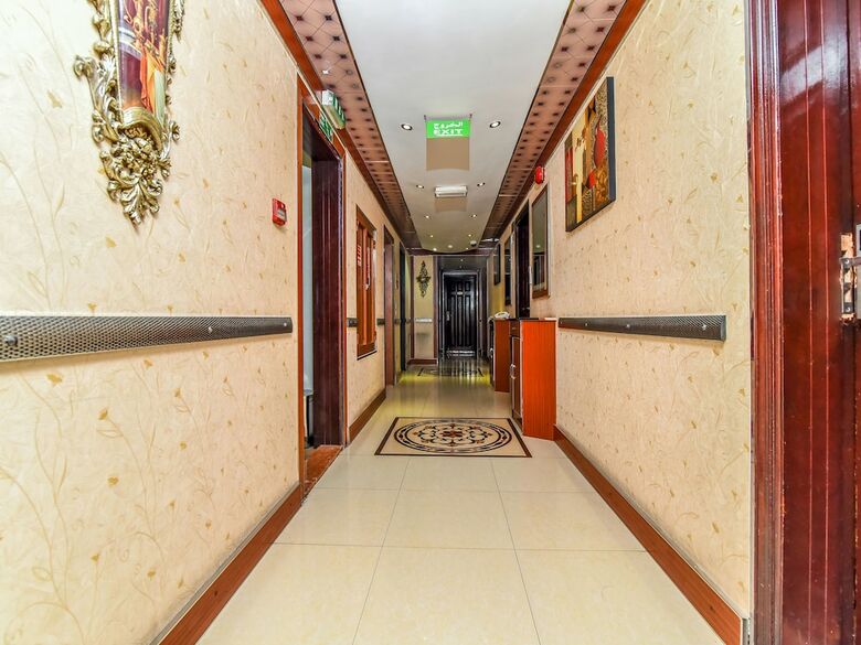 Oyo 180 Evin Hotel