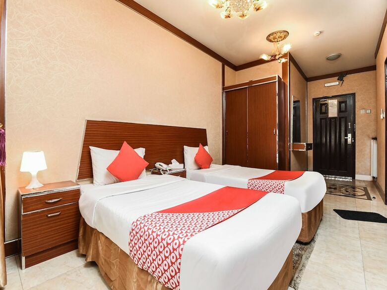 Oyo 180 Evin Hotel
