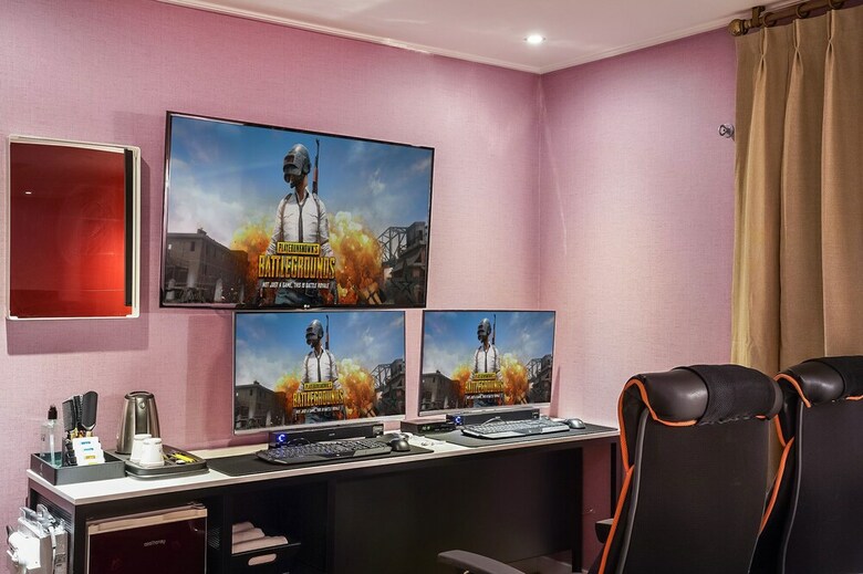 Cs Hotel