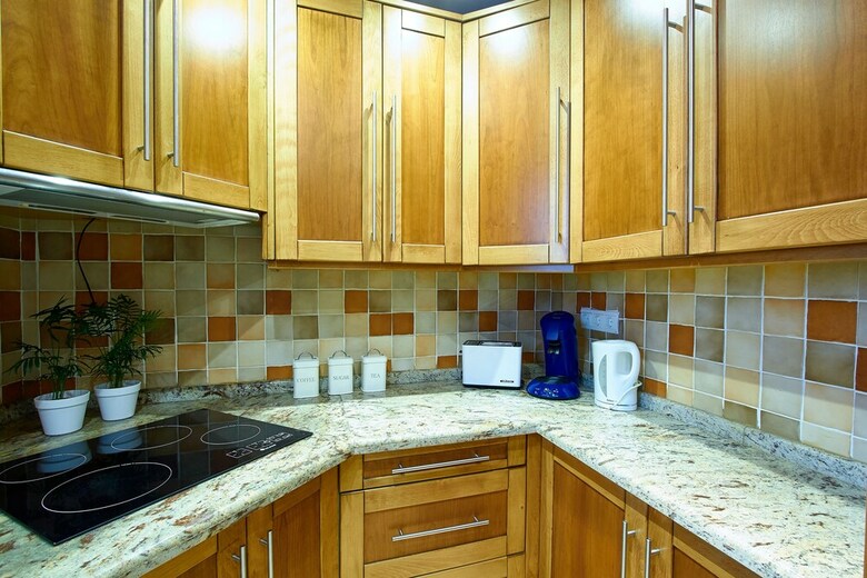 Banus Square 2 Bedrooms Apartment