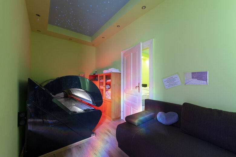 Fanaa Apartment