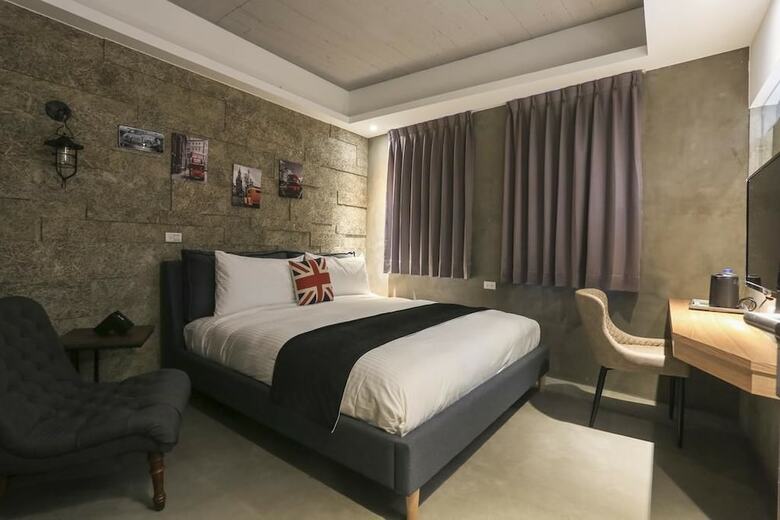 Mu Ku Hotel