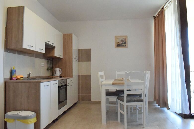 Luxury Apartments Otia