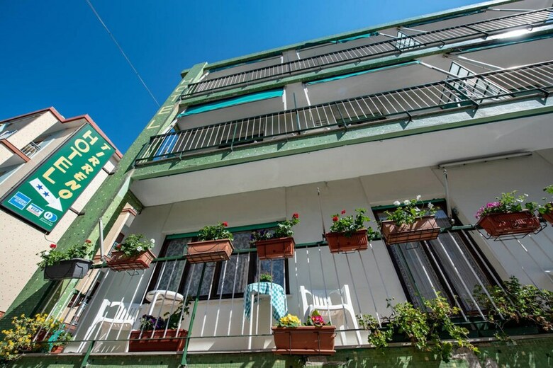 Hotel Tirreno