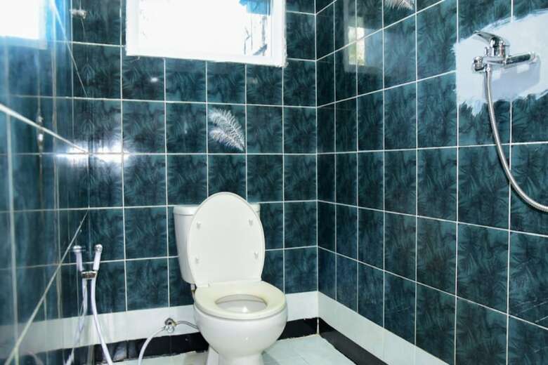 Hotel Reddoorz Plus Near Mall Kelapa Gading