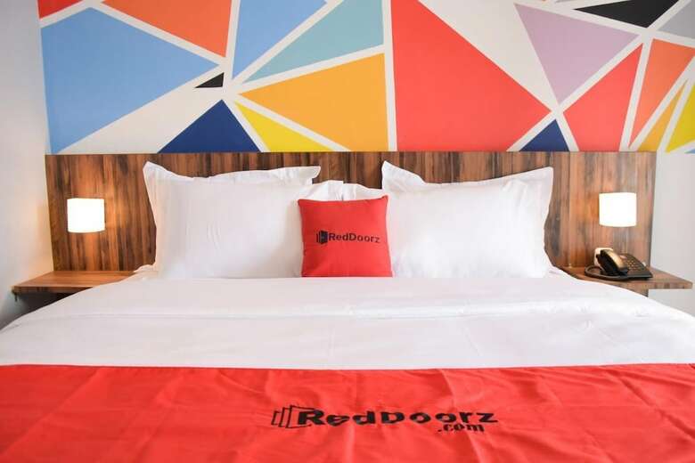 Hotel Reddoorz Plus Near Unimed Medan