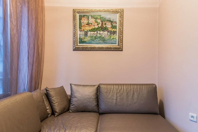 Fm Deluxe 1-bdr Apartment With Limited Access - Lozenetz