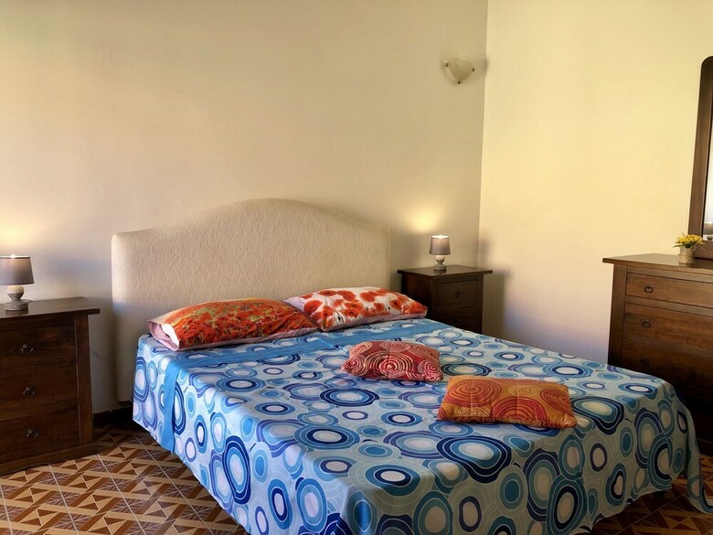 Martina Apartment Mare