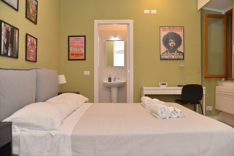 Hotel All You Need Is Rome Guesthouse