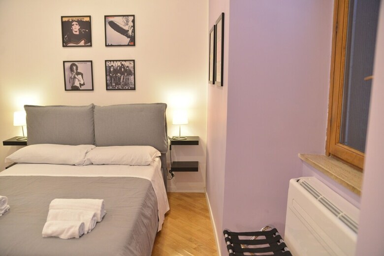 Hotel All You Need Is Rome Guesthouse