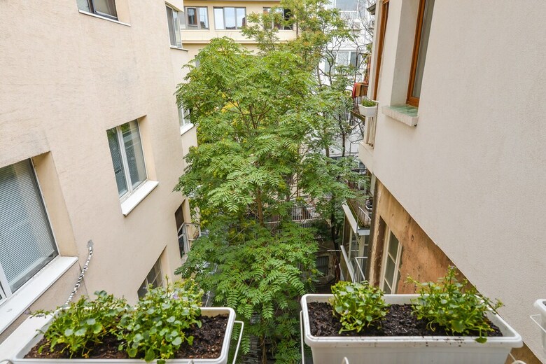 Fm Deluxe 1-bdr Apartment - Artist's Place