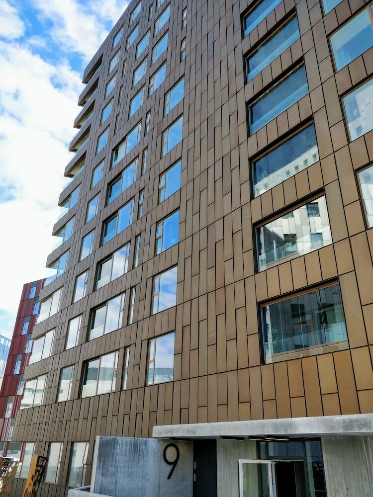 Sif Apartments