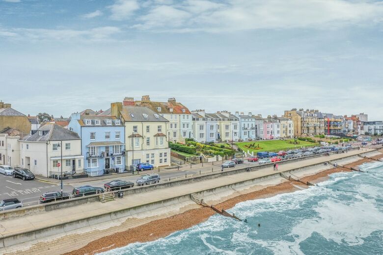 Apartamentos Cumberland House - Herne Bay Beachfront