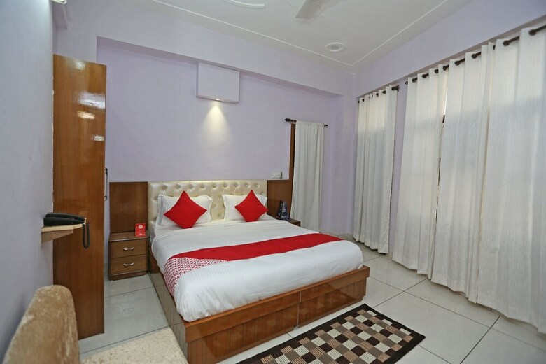 Hotel Oyo Townhouse 099 Sector 38, Gurgaon