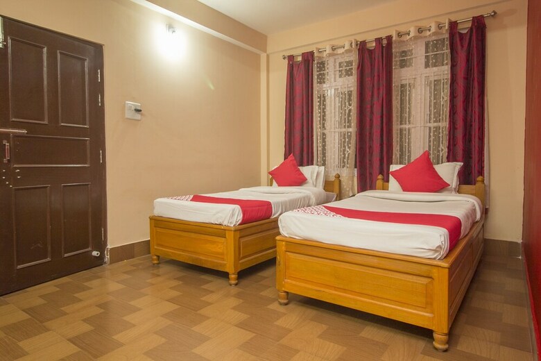 Oyo 30417 Hotel Green View Neelgiri
