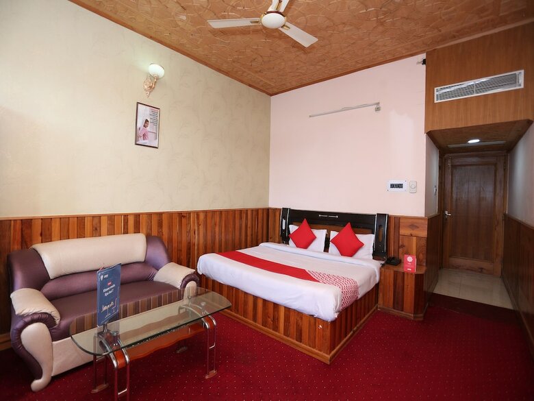 Hotel Oyo 36966 Pal Guest Housr