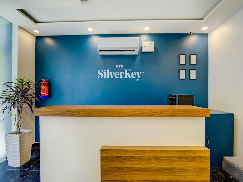 Hotel Silverkey Executive Stays 19653 Star Mall