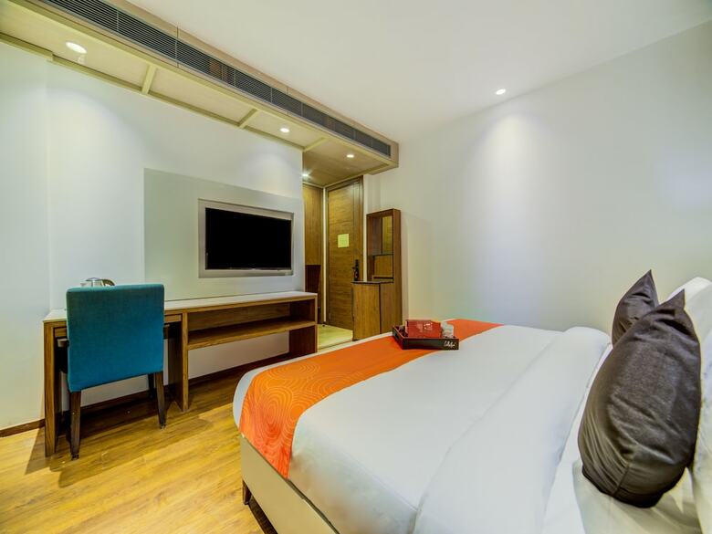 Hotel Collection O 30094 Behind Tivoli Chhatarpur