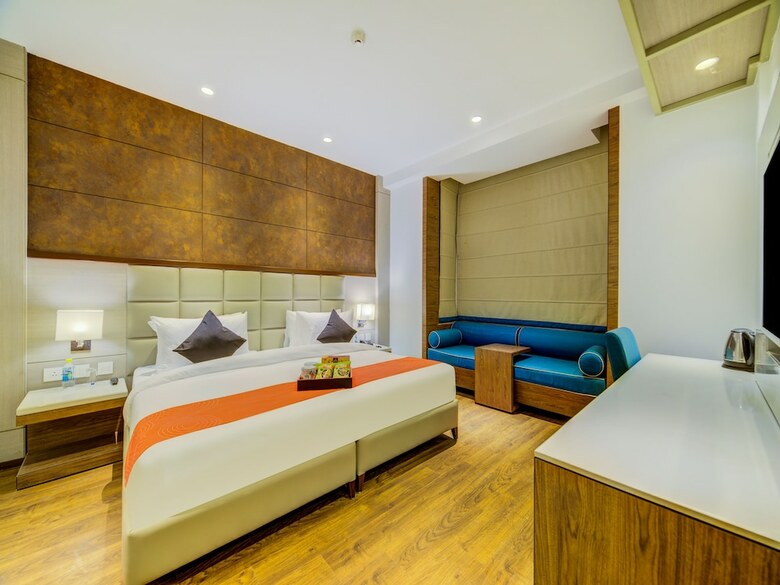 Hotel Collection O 30094 Behind Tivoli Chhatarpur