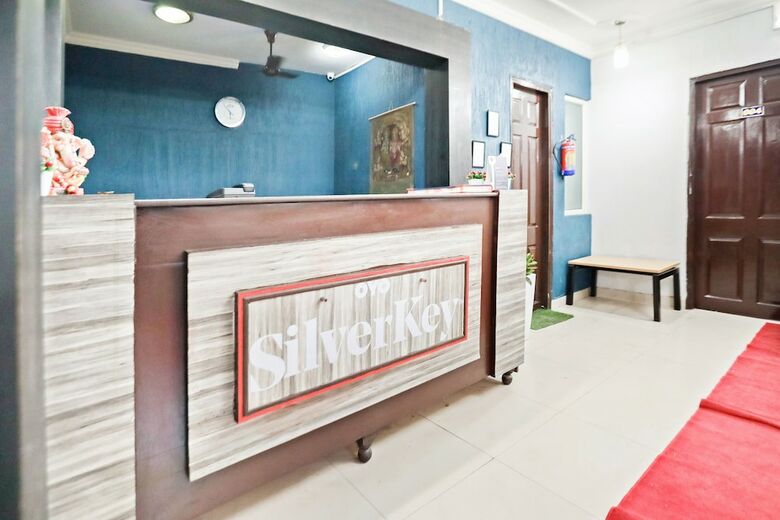 Hotel Silverkey Executive Stays 30271 Shoprix Mall Sector 61