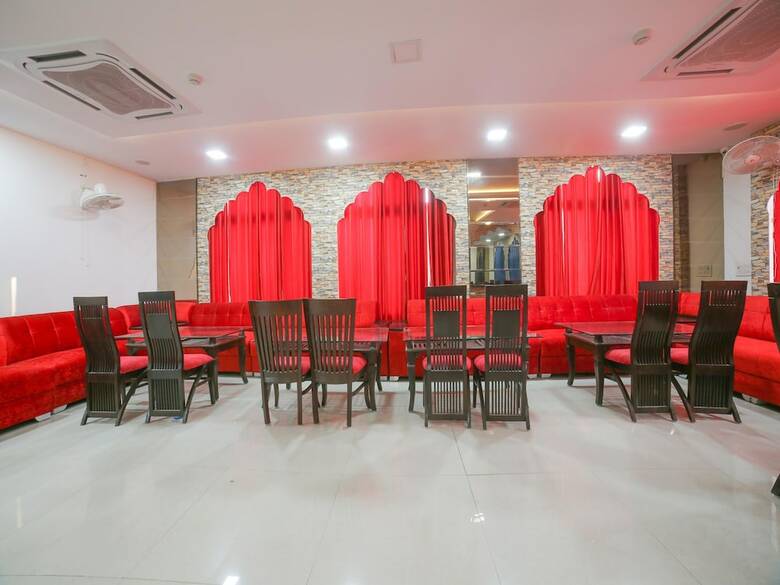 Hotel Collection O 30076 Main Chhatarpur Road Asola